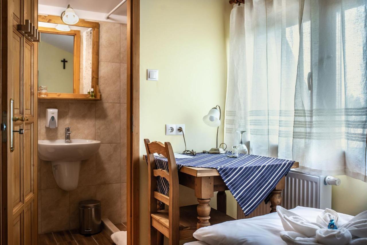 Makó Szent Gellert Borhaz Es Vendegfogado B&B 외부 사진