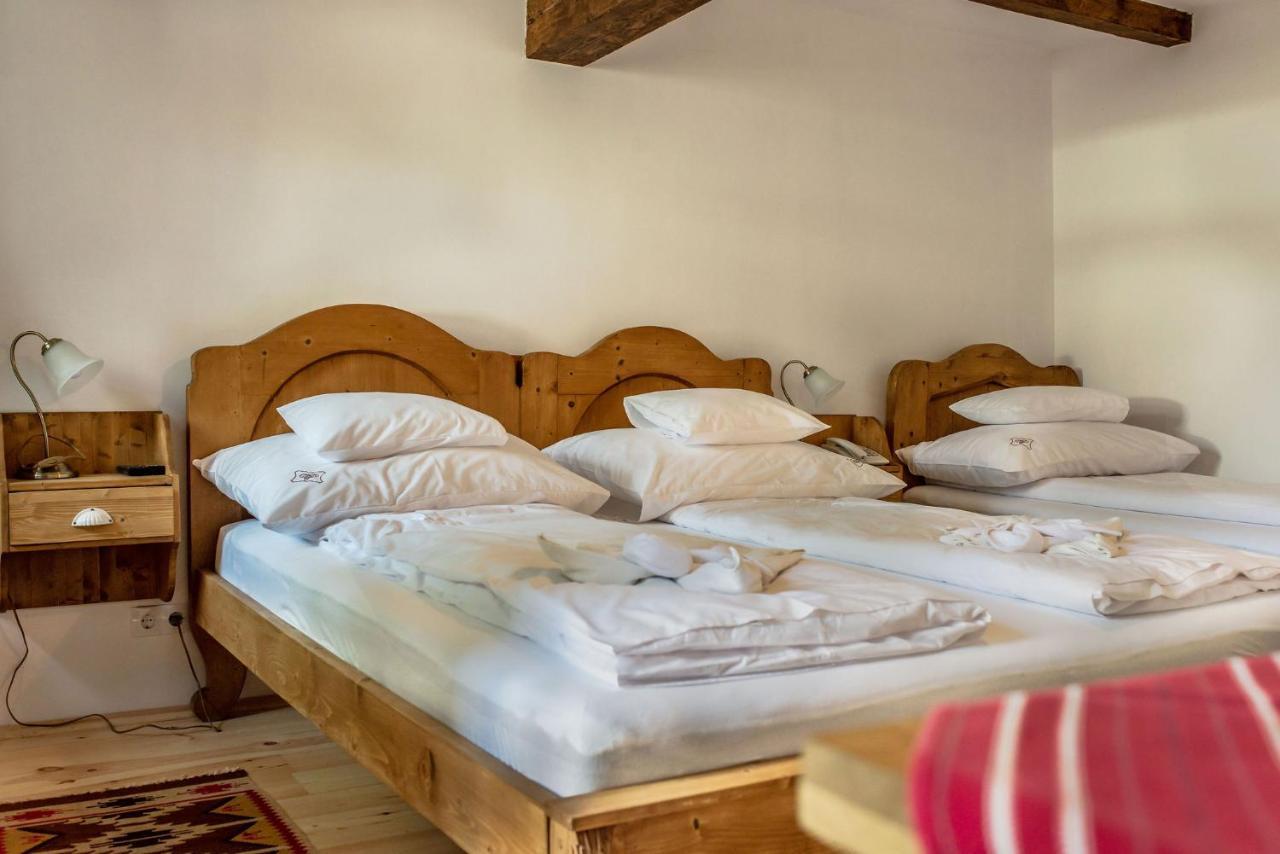 Makó Szent Gellert Borhaz Es Vendegfogado B&B 외부 사진