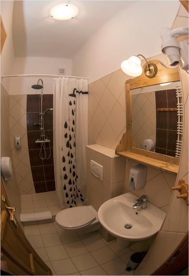Makó Szent Gellert Borhaz Es Vendegfogado B&B 외부 사진