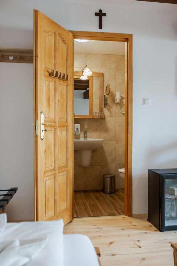 Makó Szent Gellert Borhaz Es Vendegfogado B&B 외부 사진