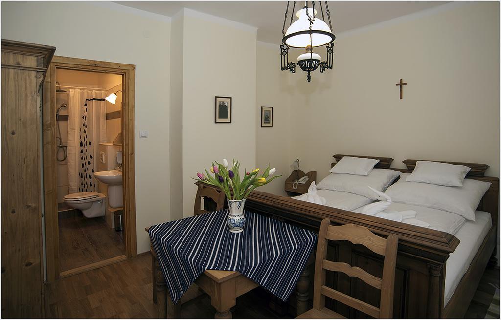 Makó Szent Gellert Borhaz Es Vendegfogado B&B 외부 사진